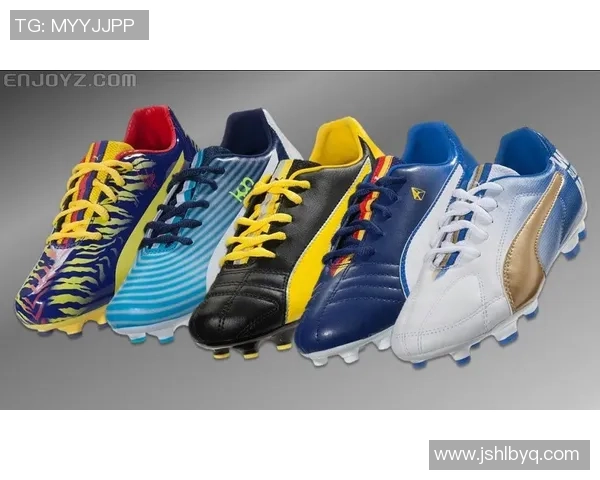 最贴脚球星专属足球鞋设计解析 穿上仿佛与球场融为一体